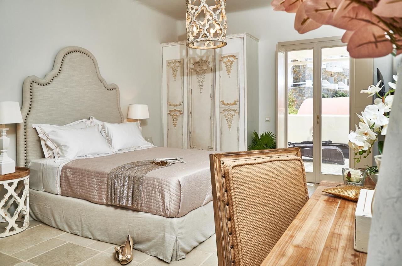Aqua Mykonos Suites - Adults Only 图罗斯 外观 照片