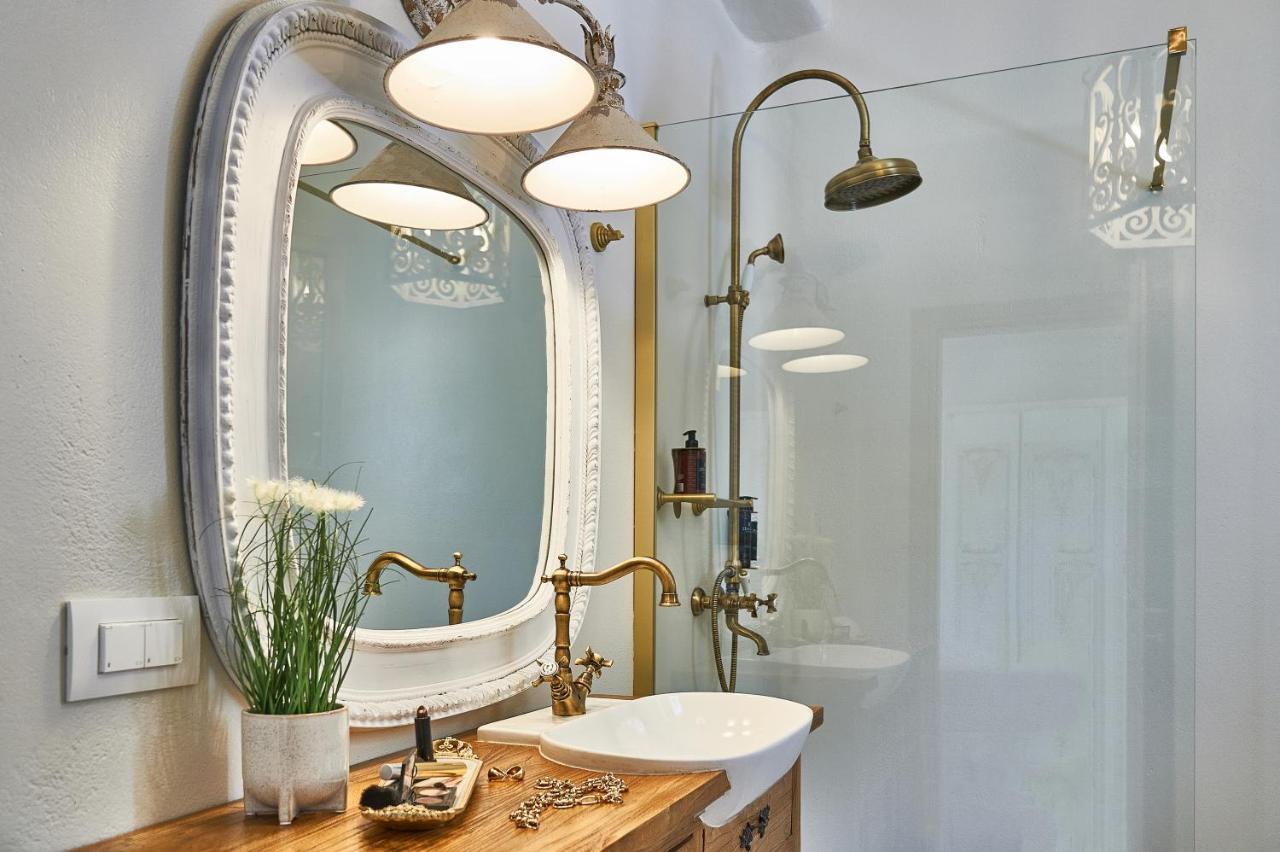 Aqua Mykonos Suites - Adults Only 图罗斯 外观 照片